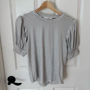 NEW FRAME STRIPE PUFF SLEEVE TEE